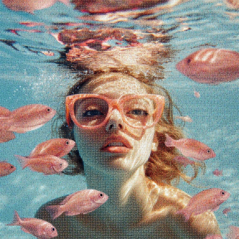 Curated-Line-Fabien-Novarino-Underwater-Dreams-40x40in